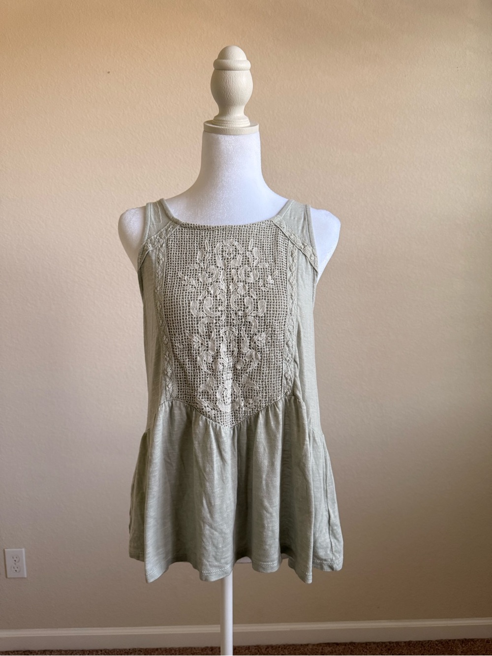 Eyeshadow Crochet Front Peplum Tank Top - Sage Green